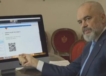 “O lartmadhëria juaj, si gjithmonë nuk bëni një gjë të saktë”! Qytetari i ankohet kryeministrit për aplikacionin e marrjes së lejes: Rama i kthen përgjigjen epike