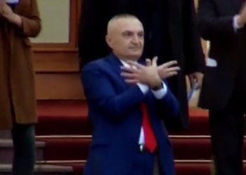 Protesta dhe idiotsitë e Ilir Metës: Ja çfarë shkruajnë mediat e huaja për protestën!