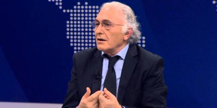 “Janë momentet e tij të fundit”! Frok Çupi del me deklaratën ‘diskretituese’ për Ilir Metën