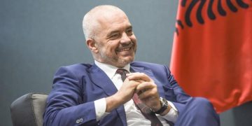 “Një arsye për të nisur ditën me buzëqeshje”, kryeministri Rama jep lajmin e mirë (Video)