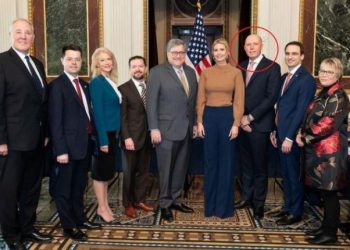 Frikë për vajzën e presidentit amerikan, zyrtari që takoi Ivanka Trump rezultoi pozitiv me koronavirus