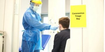 Flet pacienti i shëruar!: Ja si ndjehesh kur ke koronavirus. Të mos kalojmë në panik, për shumicën e njerëzve është një sëmundje e butë