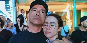 “Babi mos u kthe, këtu është përbindëshi që të zë frymën”! Vajza e Eros Ramazzottit rrënqeth me dedikimin në ditën e veçantë (Video)