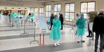 Hej njerëz COVID – 19 është një mashtrim i madh, infektohen më shumë nga gripi se nga kjo pandemi