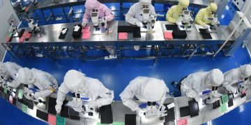 Italia i dorëzohet shkencës dhe teknologjisë, po studiohet metoda e Koresë së Jugut për të frenuar përhapjen e infektimit të Covid-19