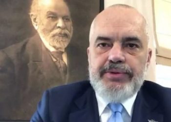 “Me hir ose pahir, të gjithë…”, Rama shtrëngon masat, tjetër njoftim për lejet e pazarit: Ja pse shifrat nuk po bëhen alarmante (Publikon videon si të aplikoni që duhet ta shihni të gjithë)
