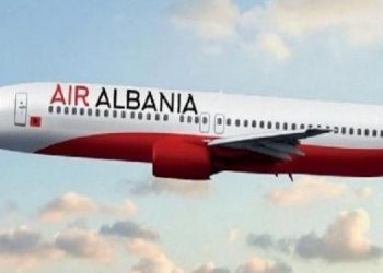 “S’do lë gur pa lëvizur, ne po bëhemi 14 copash ditë e natë ”, Rama numëron shqiptarët e mbetur jashtë: Mbusheni armën përditë me … Çdo ditë dëgjoj kërkesa absurde që po vdes për bukë