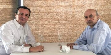Mustafa letër të hapur Kurtit: Nuk e bëmë koalicionin për ta prishur, por hiq taksën. Anulo vendimin për Veliun, kërkoji falje LDK-së