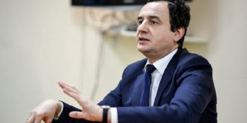 SHBA nuk bindet nga vendimi i Kurtit për taksën: Po përpiqet të blejë kohë!