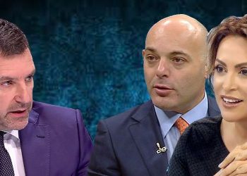 “Festa” e napolitanëve përballë “pishtarëve të terrorit” tek ne!