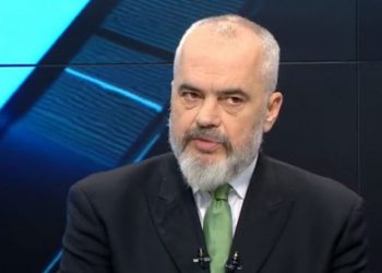 Disa nga përgjigjiet e Ramës sot në video-live: 1379 shqiptarë do riatdhesohen me “Lasgushin”! Është listë e mbyllur, asnjë më shumë