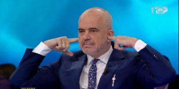 Më vonë “copëtojeni” Ramën, por sot ai po bën gjënë e duhur!