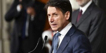 Pas postimit të Contes që falenderon Shqipërinë, mesazhe të shumta nga italianët: Do e mbajmë mend këtë gjest të madh!