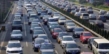 Nesër në fuqi Akti Normativ mbi masat për koronavirusin, Rama: Nga e hëna mund të qarkulloni me makinë vetëm në dy orare