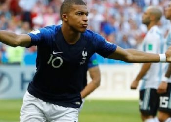 Me dhimbje fyti dhe mungesa në stërvitje, ylli i njohur i futbollit Kylian Mbappe i nënshtrohet testit të koronavirusit
