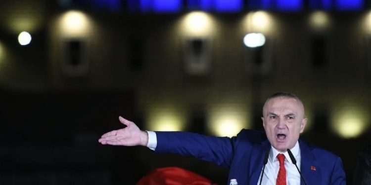 Mazhoranca “harron” ta shkarkoj, Meta presion Ramës, zbulon datën kur do shpërndajë Parlamentin