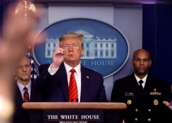 Donald Trump: Trajtimi i Covid 19 mund të bëhet me ilaçet kundër malaries dhe ebolës