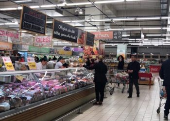 Irani prezanton shpikjen: Pajisje që zbulon kush është i infektuar me koronavirus nga 100 metra largësi