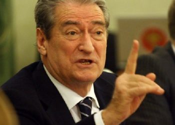 Ligj në Kuvend për përjashtimin e Sali Berishës nga politika, kategoritë e tjera që ‘digjen’ me të shkuar komuniste