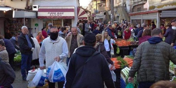 Blindohet Kombinati, Rama: Ushtria nuk do të lejojë makina në treg, tunel higjienik dhe largohen ambulantët
