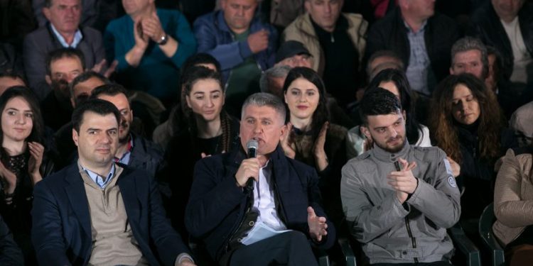 Gjekmarkaj një “trimosh” që për inat të Ramës do shkoi…në ferr!: Rama mi ka sjell zorrët te hunda, do ta thyej karantinën, le të më ndëshkojë me 15 vjet burg! E sfidoj