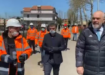 “Pasi të fitojmë luftën që na ka zënë derën…”! kryeministri Rama del në terren dhe bën premtimin e madh