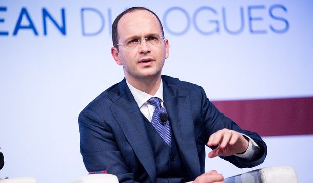 Ditmir Bushati bën reagimin e papritur: Kjo pandemi ka zbuluar një aset të paçmueshëm të shqiptarëve nëpër botë