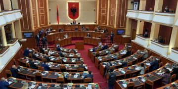 Kuvendi mblidhet të enjten nën masa të rrepta sigurie dhe pa praninë e mediave e gazetarëve