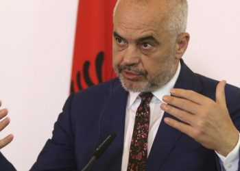 “Ndryshe do na gjejë një fund më i tmerrshëm”! Rama jep mesazhin e fortë: Të pasurit duhet të japin, jo të marrin