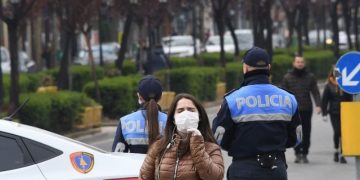 Liridalja për pensionistët, policia del me reagim urgjent, ja kufizimet në parqe e lulishte