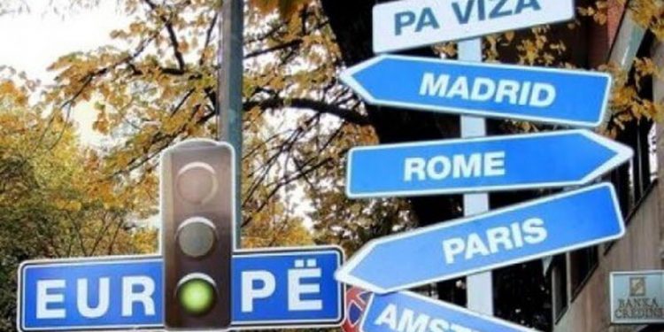 Miratimi i raportit me rekomandimet për zgjerimin me Ballkanin Perëndimor, eurodeputetët thirrje BE-së për heqjen e vizave për Kosovën