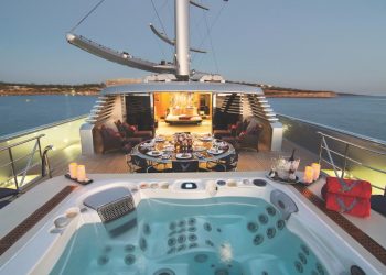 Një incident i rëndë në Portin e Durrësit: “Mihalët” e Shqipërisë (Video)