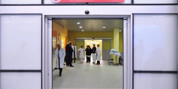 Ka shpresë! Bergamo ‘merr frymë’, salla e urgjencës së spitalit është e zbrazët