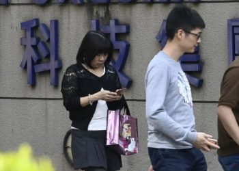 Prodhuesi më i madh i Iphone në botë do ndryshojë fokusin: Për 4 javë fillon prodhimi i ventilatorëve anti-Covid