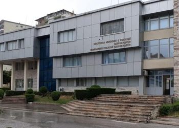 Mjeku Pipero tregon pse nuk ka të infektuar në jug