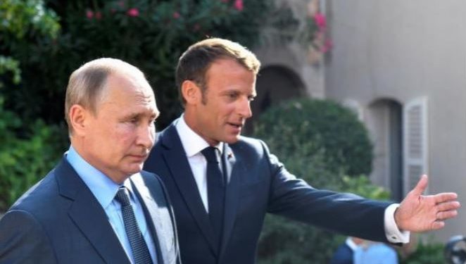 Franca lëviz e pavarur drejt Rusisë