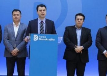 Gjeni ndonjë gjë të re, se dihet që “gjithë fajin e ka Edi Rama”!