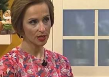 “Doktoresh apo mashtruese”?! Njoftoi se do bënte privatisht testin e koronavirusit në laboratorin e saj! Sulm Ramës me fjalët e zhargonit të rrugëve… pse nuk i bënë testin në spital!