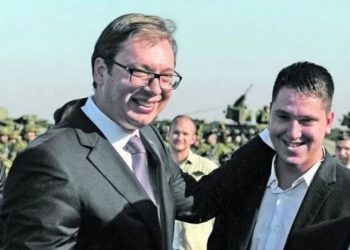 Djali i presidentit serb infektohet nga koronavirusi, mesazhi i Vuçiç: Kur filloi gjithçka, Danilo im më tha…