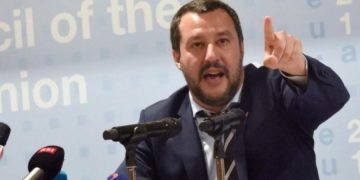 Pas 47 ditësh izolim! Salvini paralajmëron protesta kundër qeverisë në Itali: Të gjithë në shesh për liri