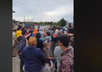 Grumbullimet e njerëzve në Fier, reagon Rama: E turpshme nxitja e komunitetit rom për të inskenuar shfaqje të rrezikshme, po përdoren si mish për top