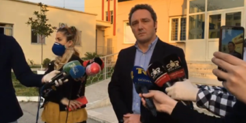 Çuan Shkodrën në pragun e tragjedisë, ish deputeti i PD vijon ta marrë më qafë: Specialistët e mjekësisë të aplikojnë strategjinë e opozitës