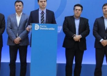 “Është rivënie në skenë e versionit më të fundit të “Babales”, Xhaçka reagon ndaj padisë së PD: Ikurajoj SPAK që ta hetojë e përparësi këtë akuzë