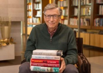 Bill Gates përshkruan fundin e pandemisë: Heqja e kufizimeve do të shënojë vetëm fundin e fazës së parë Ja çfarë pritet të ndodhë!