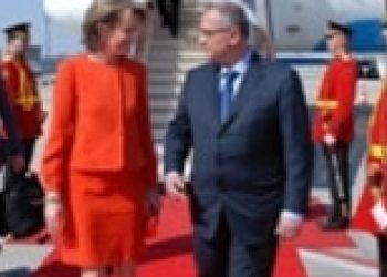 “Mjeku i harruar” Vasali i LSI-së jeton me kujtimet kur shkatërronte shëndetësin dhe nuk ndihej: Publikon videon e Princeshës së Belgjikës për Shqipërinë si lidere dhe uron mjekët: “Respekt për mantelbardhët”