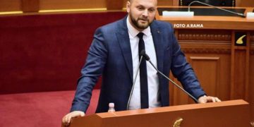 Rrethanat e faktit! Analizë mbi kushtetutshmërinë e projekt-ligjit për ndryshim në ligjin nr.7895 që mosbindja ndaj rregullave të dënohet me burgim