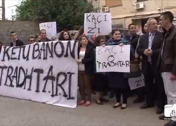 Foli edhe “Kaçi i Zi” për koronavirusin blu!