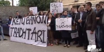 Foli edhe “Kaçi i Zi” për koronavirusin blu!