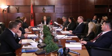 KLGJ merr vendimin: Më 27 prill rifillon puna në të gjitha gjykatat e vendit! Ja çfarë duhet të dinë kryetarët