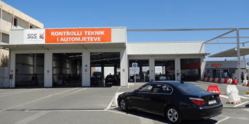 Lejohet qarkullimi me kolaudim të skaduar, por policia të penalizon rëndë pa siguracionin